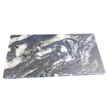Parapet z granitu Titanium satin szerokość 47,5cm grubość 2cm